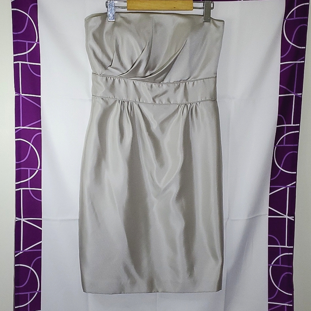 Off White/Silver Bridesmaid, Prom, Grad Strappless Satin Midi Dress, Medium
